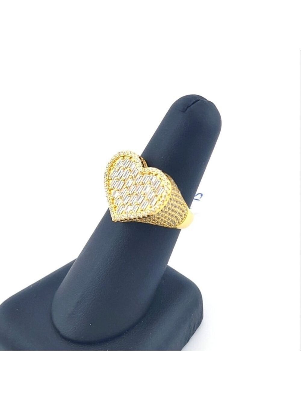 925 Sterling Silver Heart Cubic Zirconia Ring